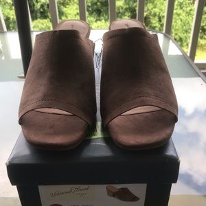 Brown Heeled Slides